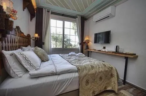 Ayse Hanim Konagi Urla Hotel
